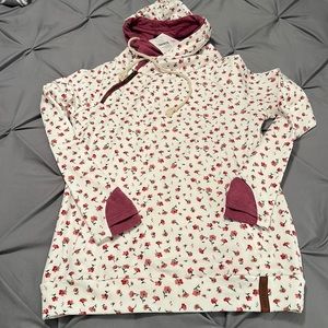 Ampersand Ave Doublehood